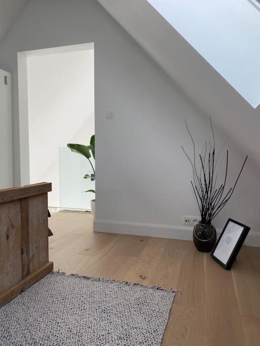 The Conservatory Cosy & Romantic Little House - Central Between Gent Antwerpen Brussel & Brugge 洛克伦 外观 照片